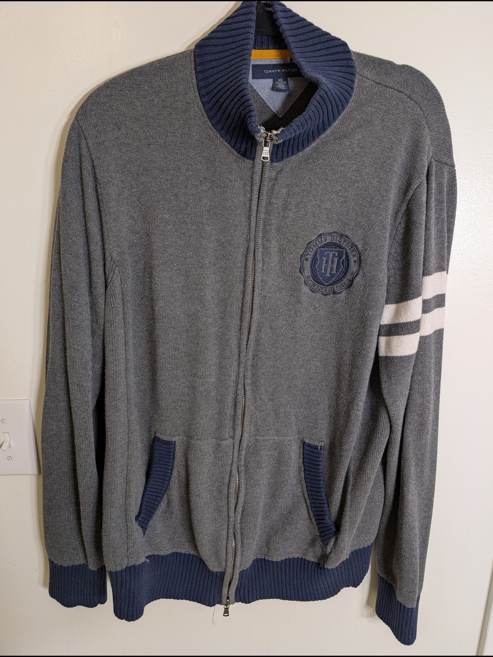 Tommy Hilfiger Gray & Navy Full-Zip Sweater Jacket